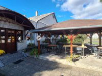 Eladó üzlethelyiség