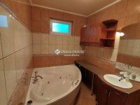 Eladó családi ház, Alsónémediben 104.9 M Ft, 3 szobás