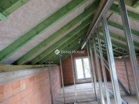 Eladó ikerház, Szegeden 99 M Ft, 3 szobás / költözzbe.hu