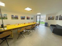 Eladó üzlethelyiség