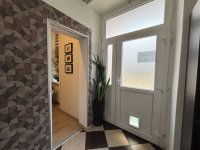 Kiadó téglalakás, albérlet