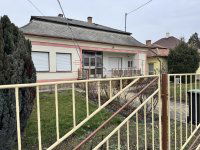 Eladó családi ház, Szolnokon 59.9 M Ft, 3 szobás