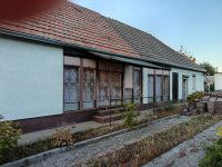 Eladó családi ház