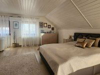 Eladó családi ház, Pécsett 199.9 M Ft, 6 szobás