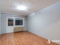 Eladó panellakás