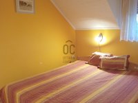 Eladó családi ház, Tatán 95 M Ft, 5 szobás