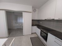 Kiadó téglalakás, albérlet, Tatán, Ady Endre utcában, 3 szobás
