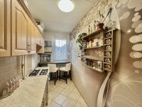 Eladó panellakás, Veszprémben 50 M Ft, 2 szobás