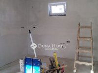 Eladó családi ház, Kápolnásnyéken 89.9 M Ft, 4 szobás