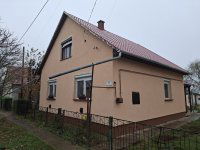 Eladó családi ház, Nádudvaron, Farkas István utcában 27.9 M Ft