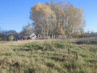 Eladó telek, Nyáregyházán 15 M Ft / költözzbe.hu