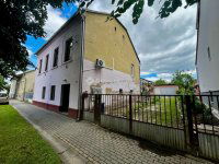 Eladó családi ház