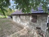 Eladó családi ház, Pilisen 15.5 M Ft, 2 szobás