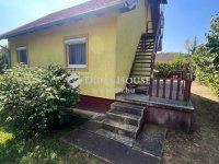 Eladó családi ház, Balatonkenesén 75 M Ft, 2 szobás