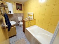 Eladó családi ház, Mogyoródon 159 M Ft, 5 szobás