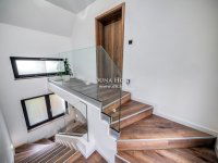 Eladó családi ház, II. kerületben 349 M Ft, 6 szobás