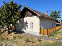 Eladó családi ház, Nádudvaron 15.9 M Ft, 2 szobás