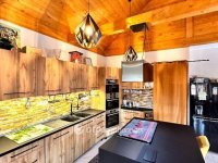 Eladó családi ház, Egerben 134.9 M Ft, 2 szobás