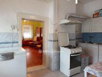 Eladó családi ház, Tépén 24.5 M Ft, 1 szobás