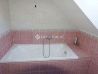 Eladó családi ház, Zalaegerszegen 205 M Ft, 7 szobás