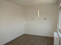 Eladó téglalakás, II. kerületben 114.9 M Ft, 2 szobás