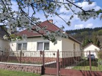 Eladó családi ház, Parádon 55.9 M Ft, 3 szobás