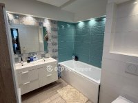 Eladó panellakás, Százhalombattán 76.6 M Ft, 3 szobás