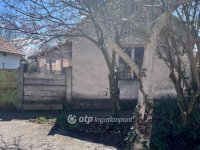 Eladó családi ház, Siklóson 8.6 M Ft, 2 szobás