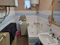 Eladó családi ház, Monoron 47.99 M Ft, 2 szobás