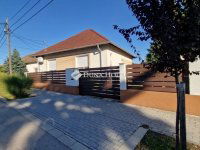 Eladó családi ház