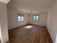 Eladó téglalakás, Tatabányán 80.55 M Ft, 3 szobás