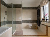 Eladó családi ház, Diósdon 429 M Ft, 5 szobás