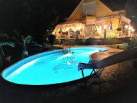 Eladó családi ház, XV. kerületben 253 M Ft, 5 szobás