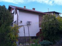 Eladó családi ház, Pilisen 63.9 M Ft, 5 szobás