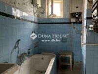 Eladó családi ház, Vecsésen 48 M Ft, 2 szobás