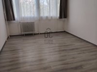 Kiadó téglalakás, albérlet, Szekszárdon, Mikes utcában