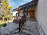 Eladó családi ház, Komáromban 64.49 M Ft, 3 szobás