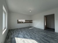 Eladó téglalakás, Vecsésen 74.9 M Ft, 4 szobás