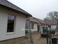 Eladó ikerház, Szekszárdon 92.5 M Ft, 2+2 szobás