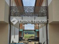 Eladó téglalakás, Balatonföldváron 81.2 M Ft, 3+1 szobás