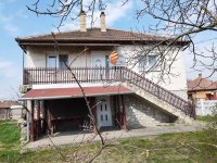 Eladó családi ház, Mezőcsáton 42.9 M Ft, 3+1 szobás