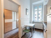 Eladó téglalakás, IX. kerületben 239 M Ft, 5 szobás