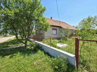 Eladó családi ház, Ároktőn 10.9 M Ft, 3 szobás