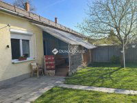 Eladó ikerház, Bokodon 47 M Ft, 3 szobás / költözzbe.hu