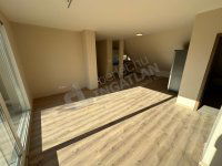 Kiadó téglalakás, albérlet