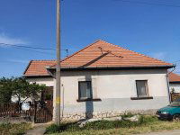 Eladó családi ház