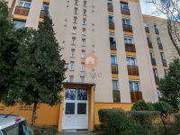 Eladó panellakás, Pécsett 42.9 M Ft, 2 szobás