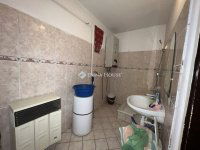 Eladó családi ház, Kisteleken 31 M Ft, 2 szobás