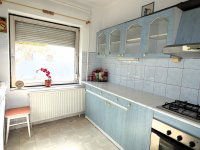 Eladó családi ház, Törökszentmiklóson 27 M Ft, 3 szobás