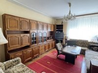 Eladó téglalakás, Győrött 48 M Ft, 3 szobás